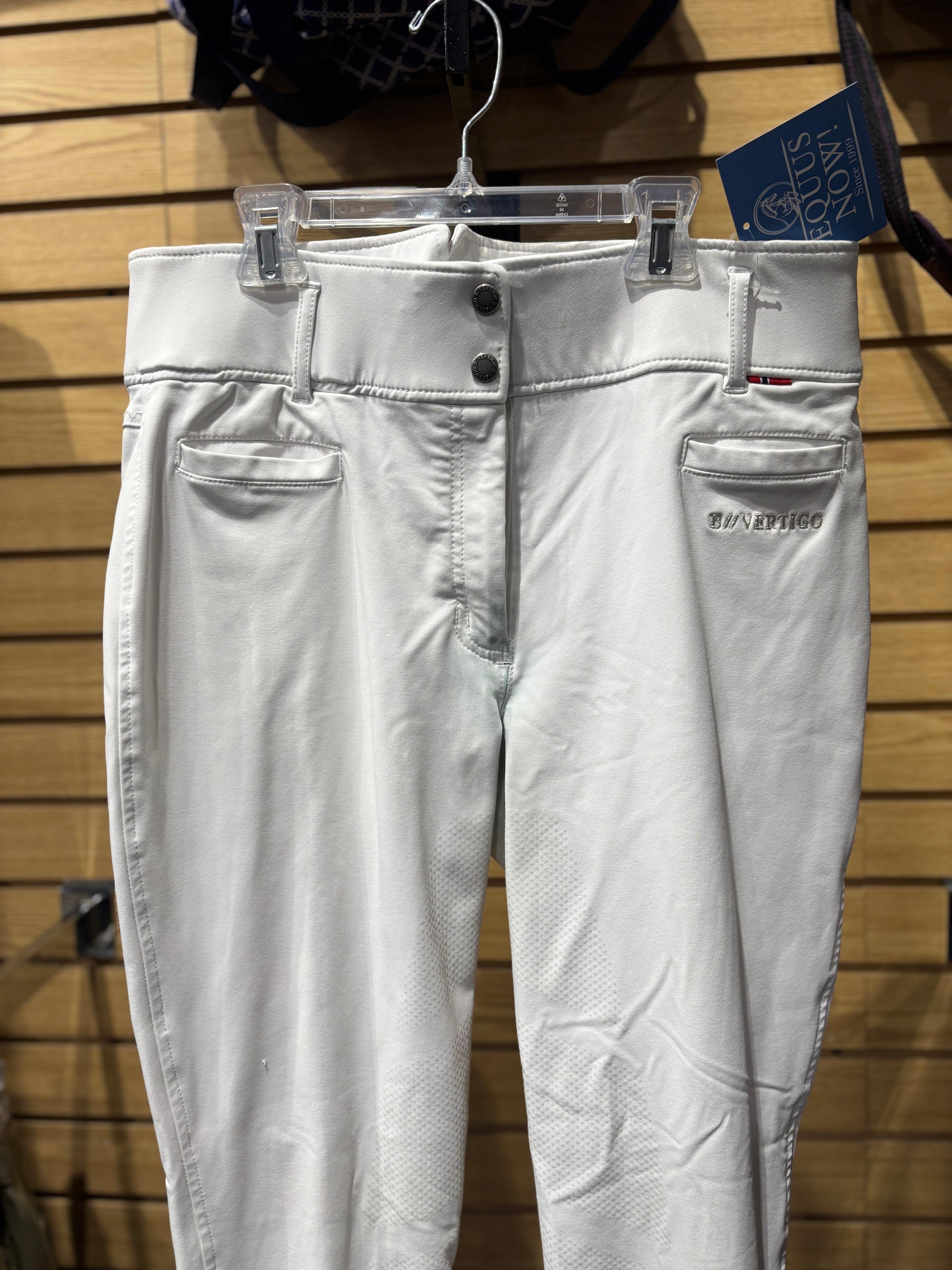 Used 30 B Vertigo Full Seat Breeches