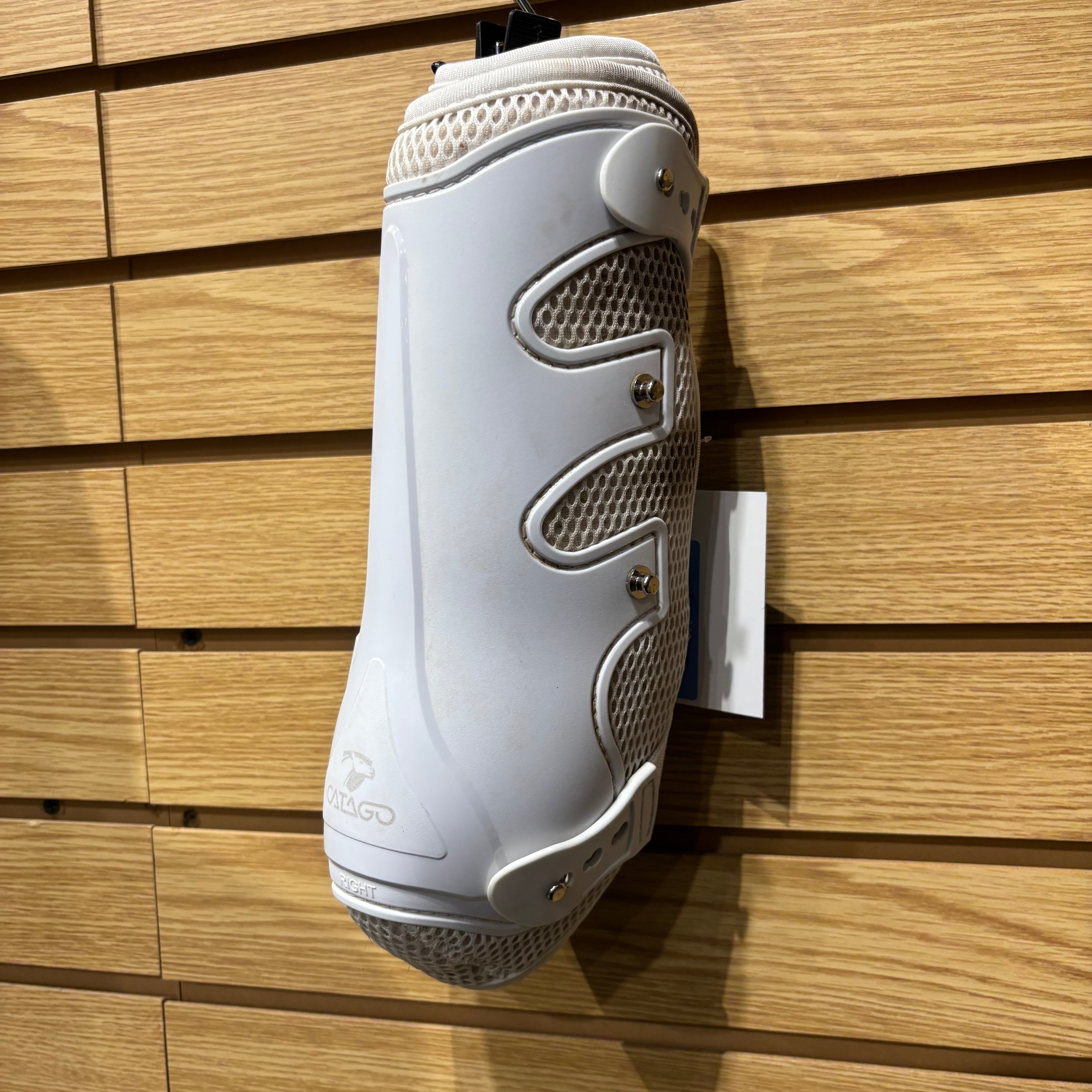 Used Catago Large White Brushing Boots