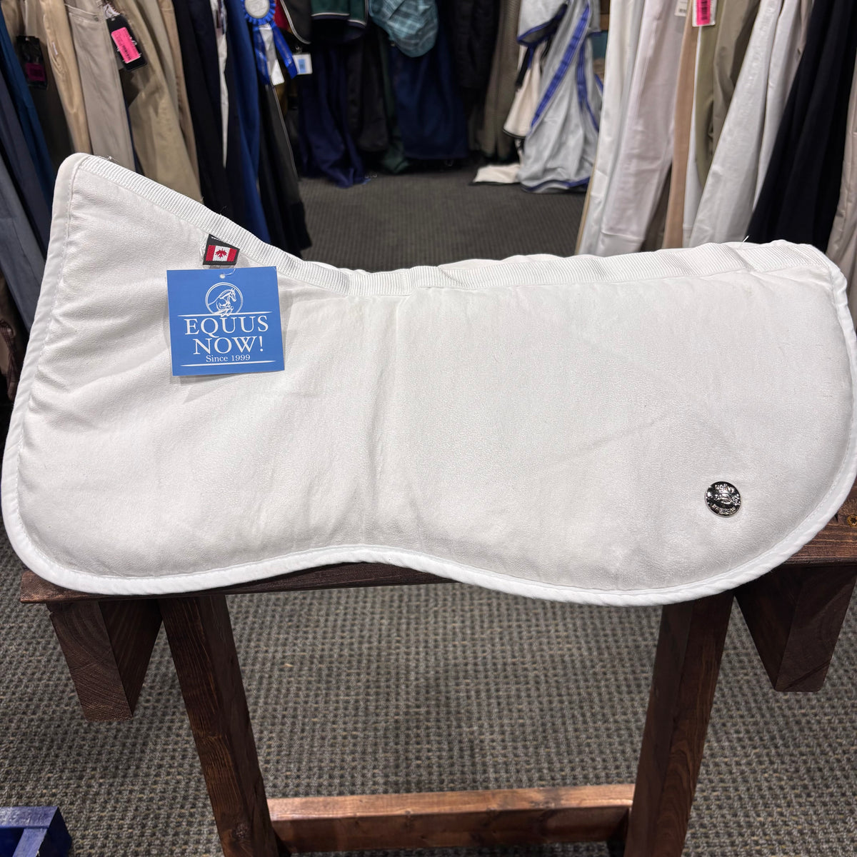 Used Dressage White Ogilvy Memory Foam Half Pad