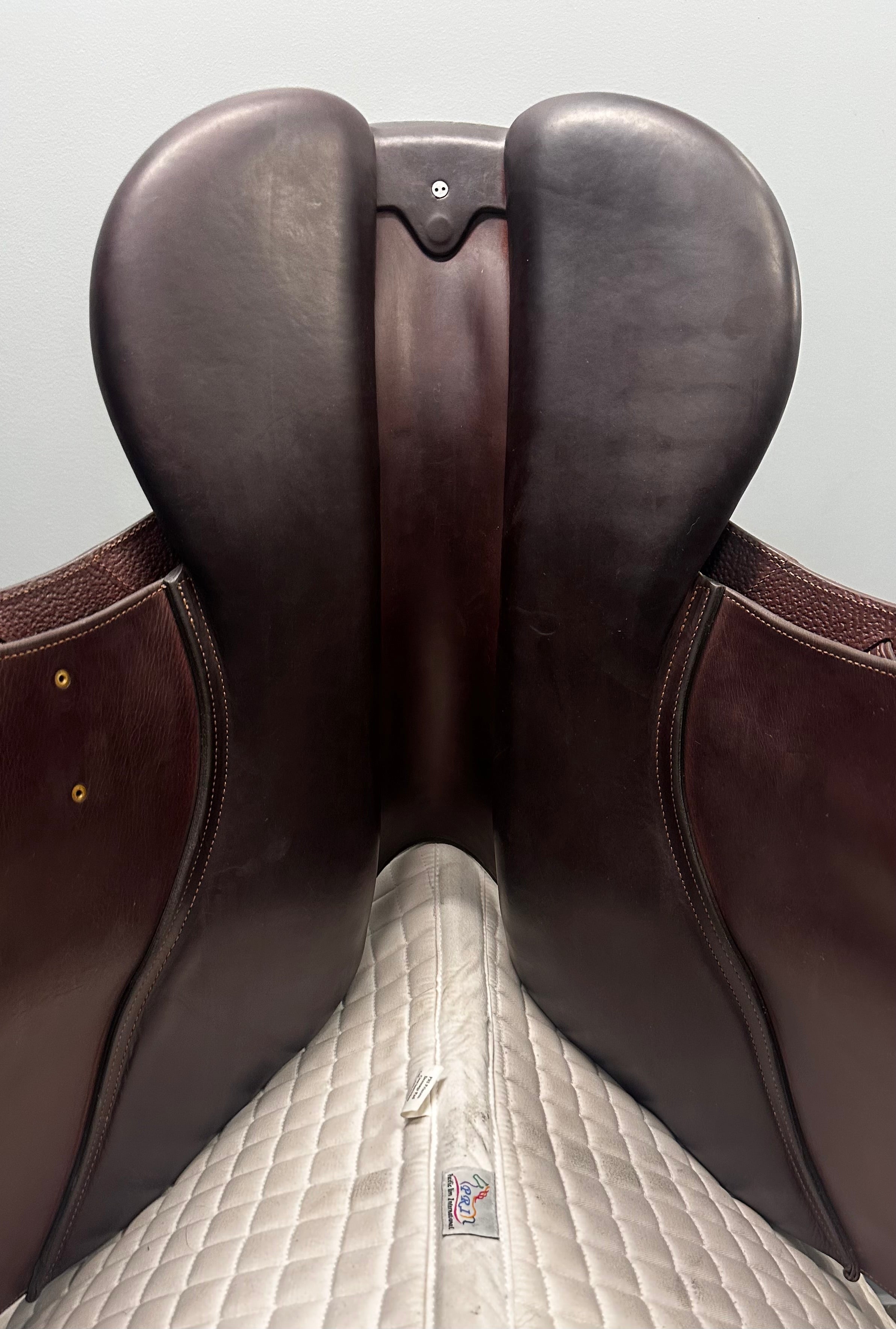 Used CWD Jump Saddle 17.5" Medium Gullet