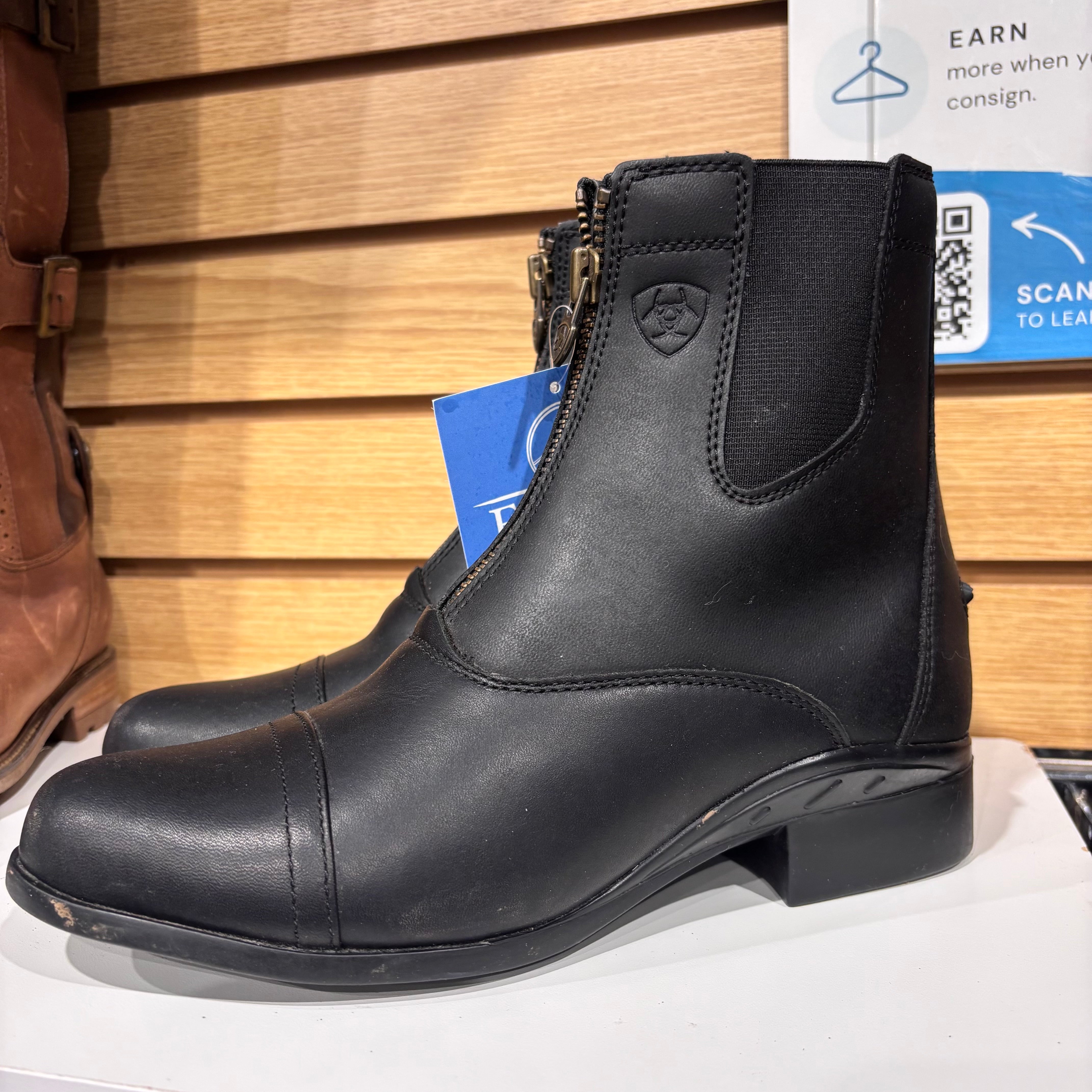 Used Ariat Scout 8B Paddock Boots Black