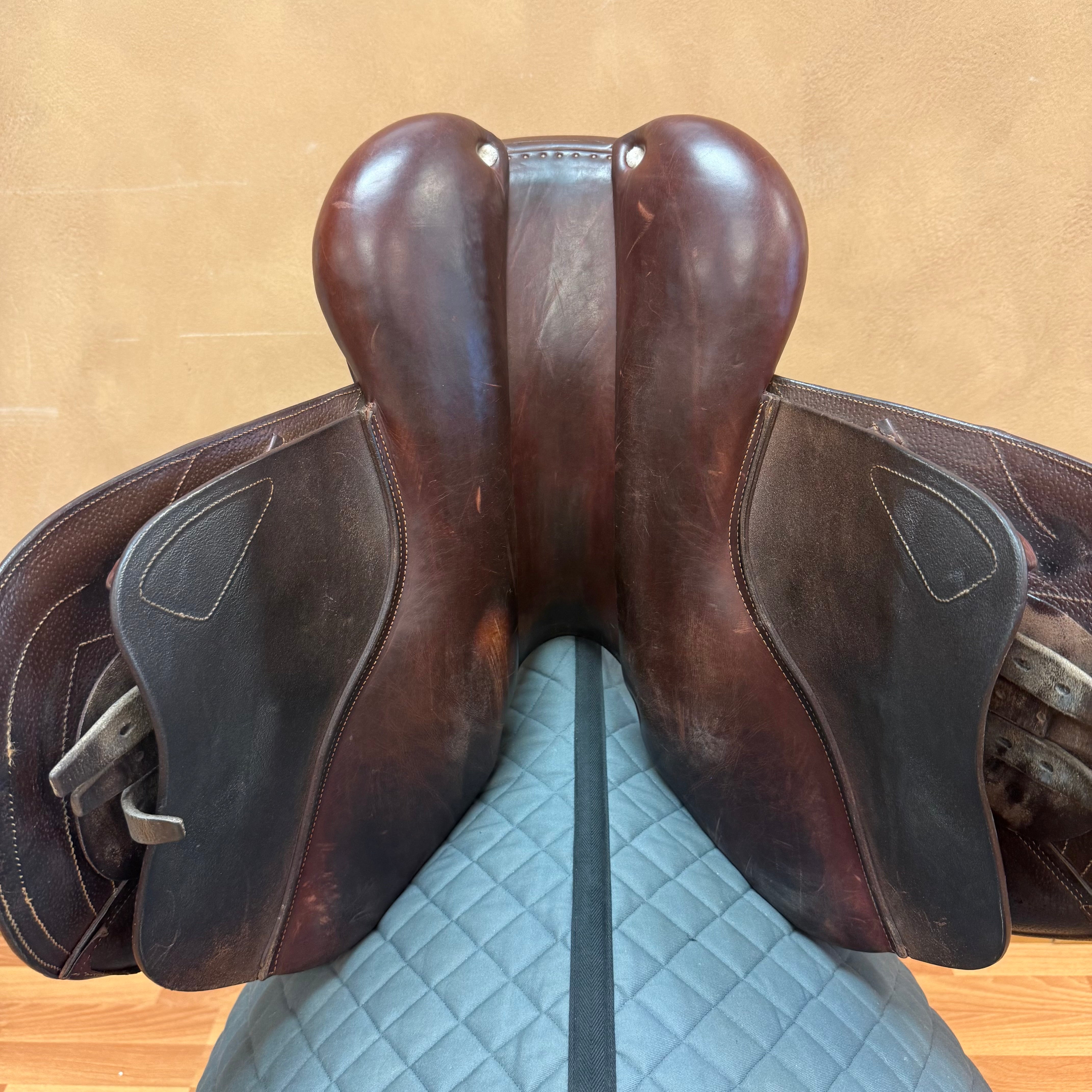 Used CWD SE02 Jump Saddle 15.5” Medium Tree