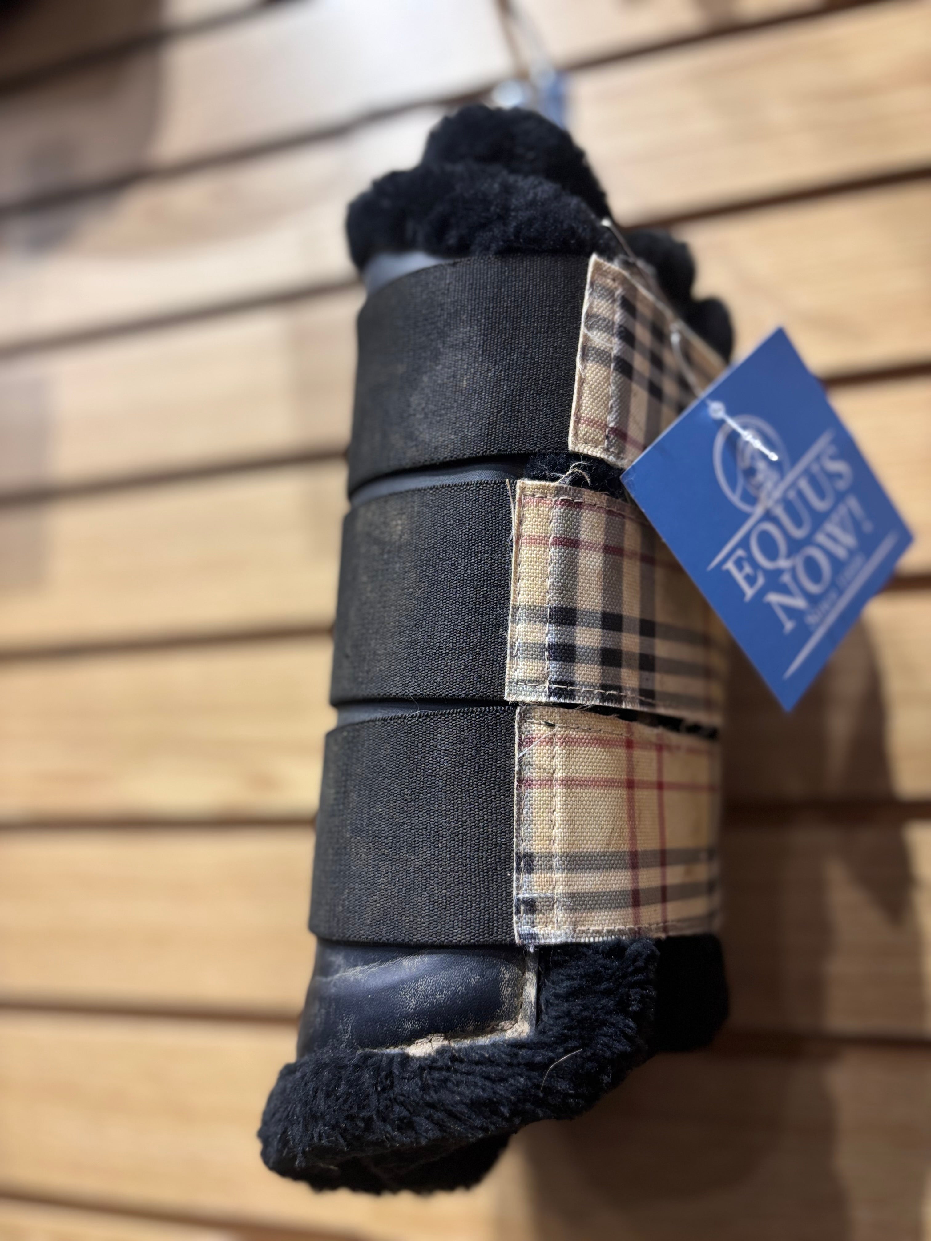 Used Full Black/Plaid Brushing Boots