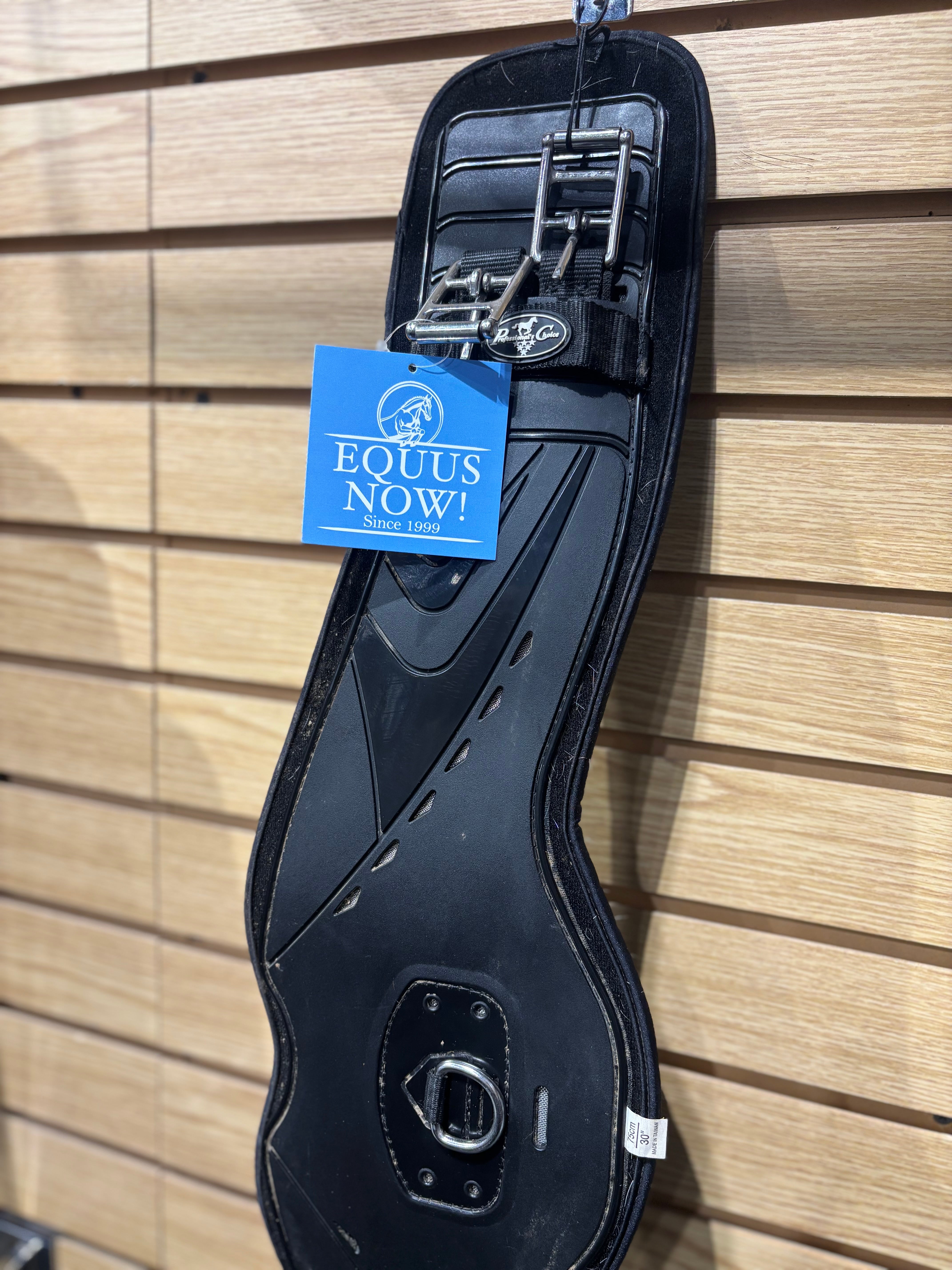 Used 30" Professionals Choice Contoured Dressage Girth