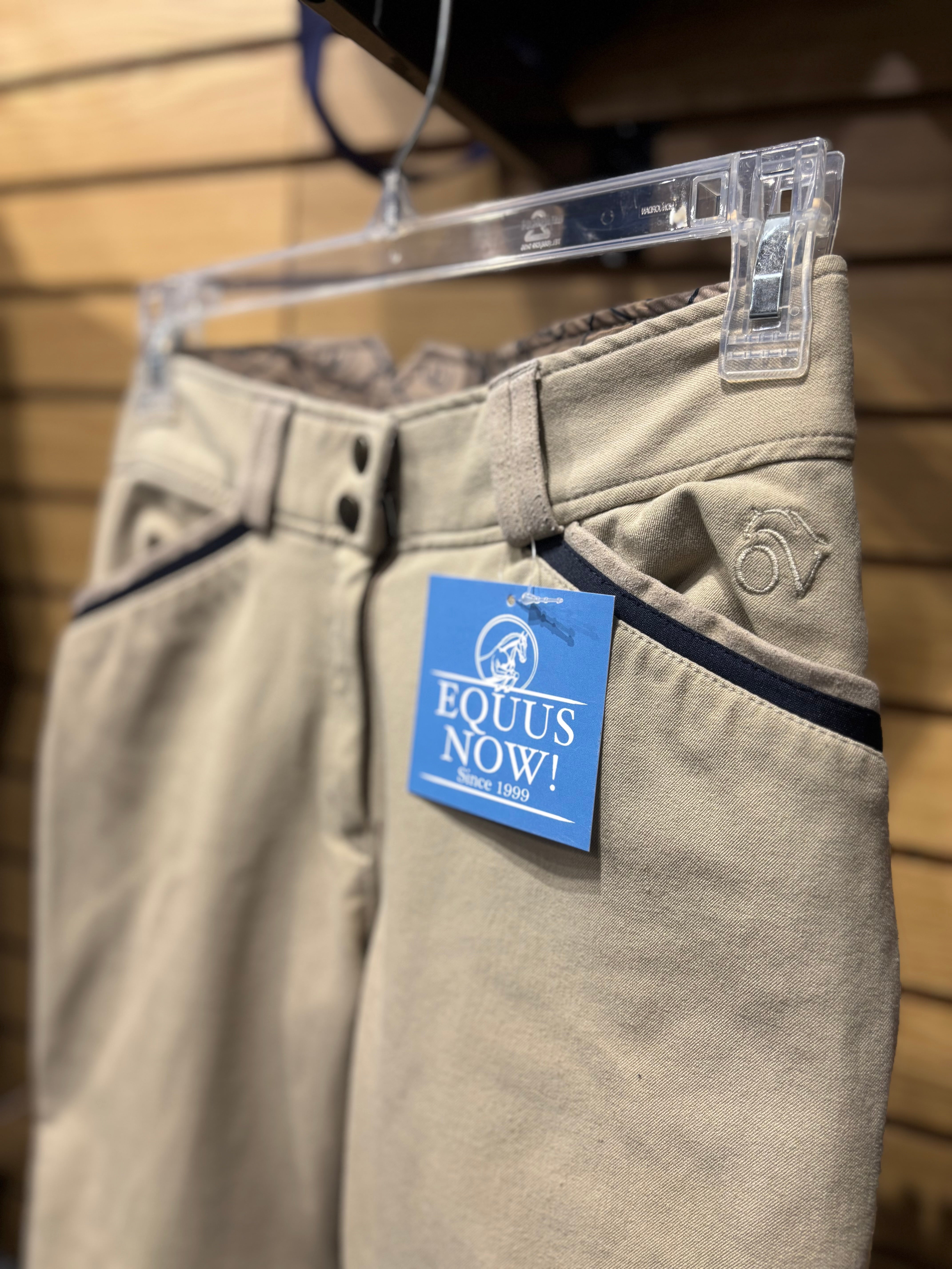 Used 28R Ovation Tan Knee Patch Breeches