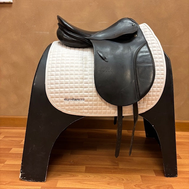 Used Stubben Tristan Dressage Saddle 18" Wide Tree
