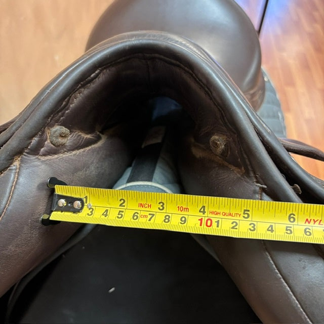 Used Loxley Bliss Jump Saddle 17" Wide Tree