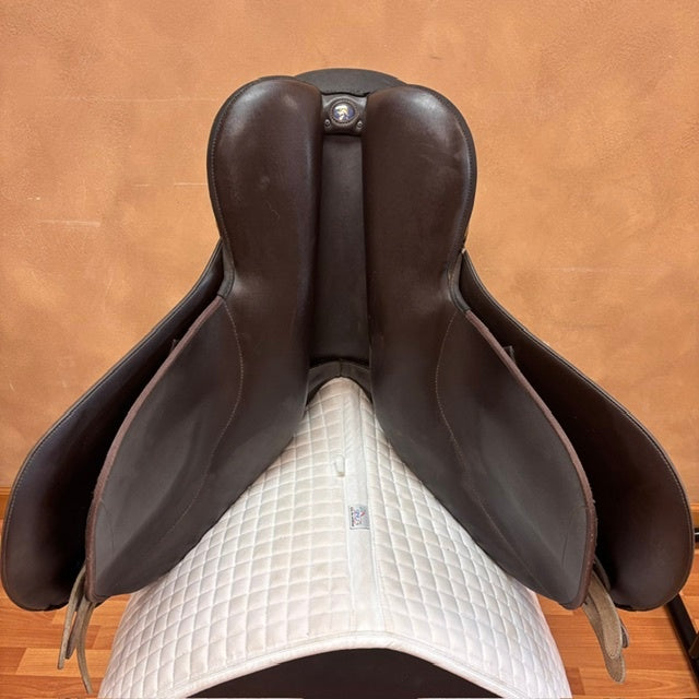 Used Wintec 2000 AP Saddle 18" Adjustable Tree