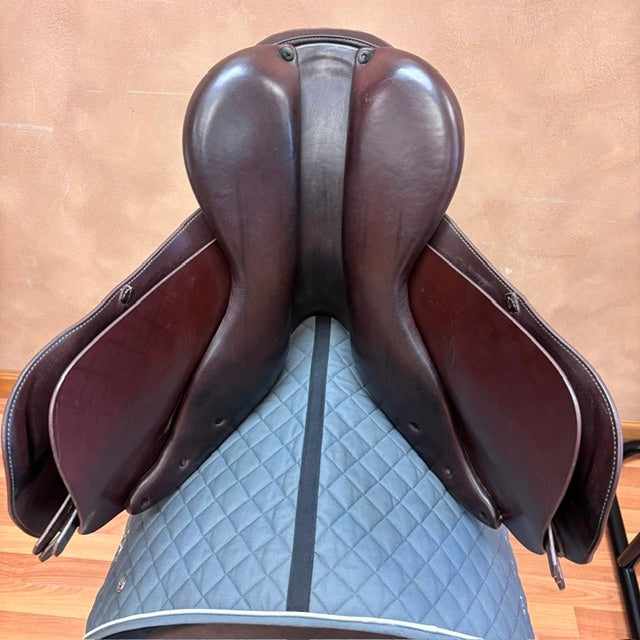 Used Prestige Jump Saddle 16" Medium Wide Tree
