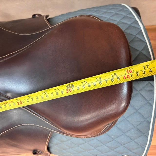 Used Prestige Jump Saddle 16" Medium Wide Tree