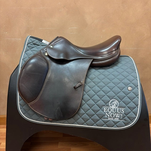 Used Prestige Jump Saddle 16" Medium Wide Tree