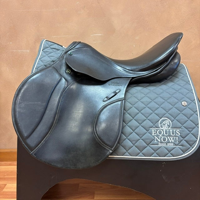 Used Stubben Roxane Jump Saddle 19" Wide Tree