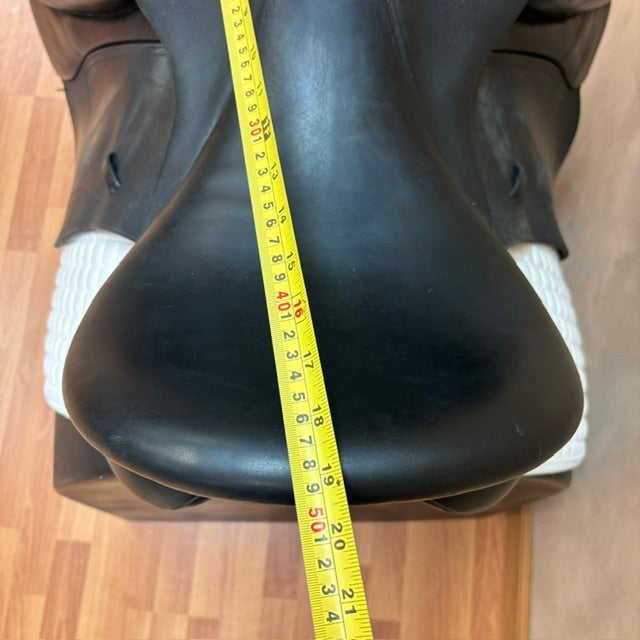 Used Custom Saddlery Wolfgang Solo Dressage Saddle 19" Medium Wide Tree
