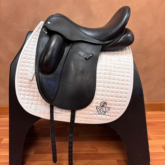 Used Custom Saddlery Wolfgang Solo Dressage Saddle 19" Medium Wide Tree