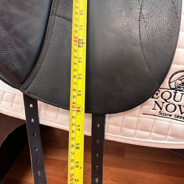 Used Custom Saddlery Wolfgang Solo Dressage Saddle 19" Medium Wide Tree