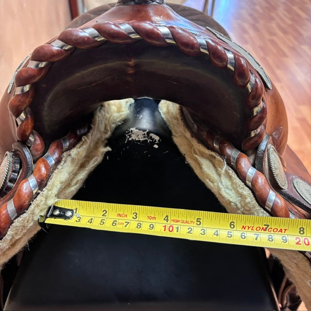 Used Crates Western Saddle 15" Wide Tree