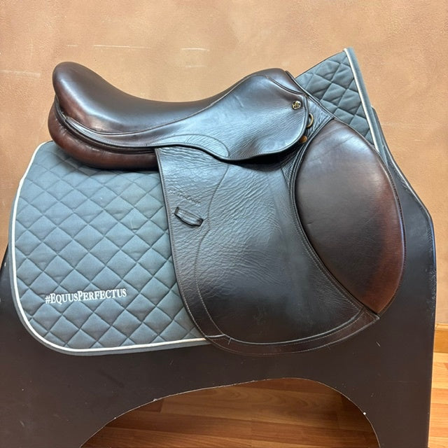 Used M Toulouse Natina Jump Saddle 17.5" Medium Tree