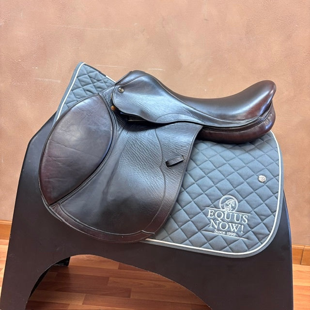 Used M Toulouse Natina Jump Saddle 17.5" Medium Tree