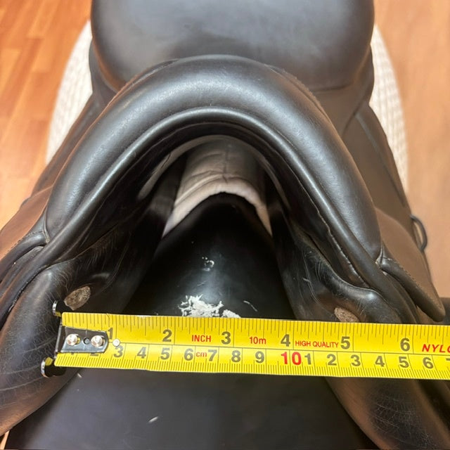 Used CWD SE08 Dressage Saddle 17.5" Wide Tree