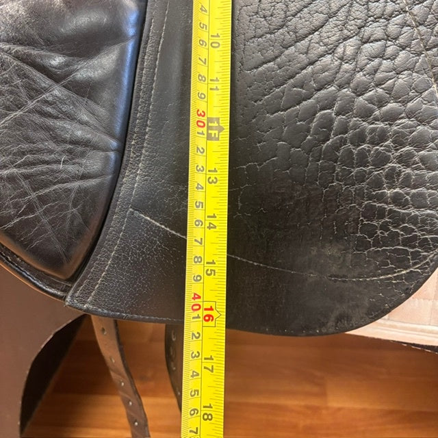 Used Custom Saddlery Wolfgang Solo Dressage Saddle 18" Wide Tree