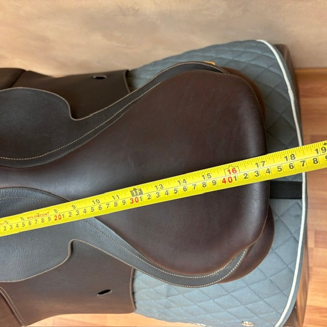 Used Collegiate Convertible Jump Saddle 17.5" Adjustable Tree