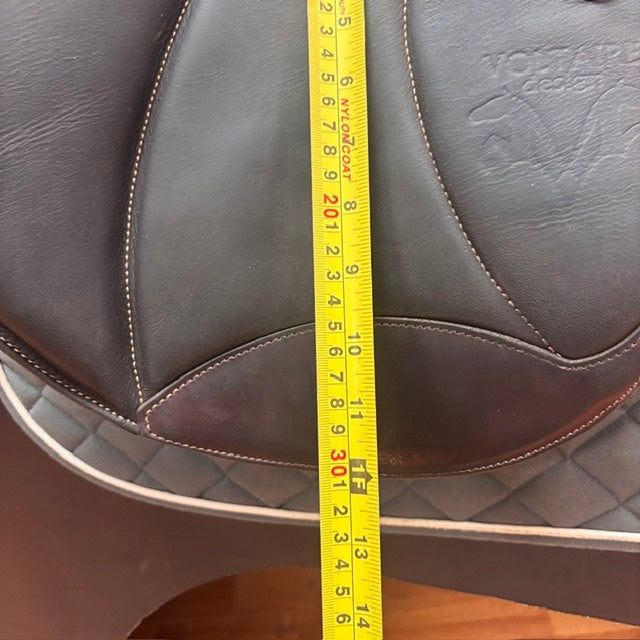 Used Voltaire Palm Beach Jump Saddle 16.5" Medium Tree