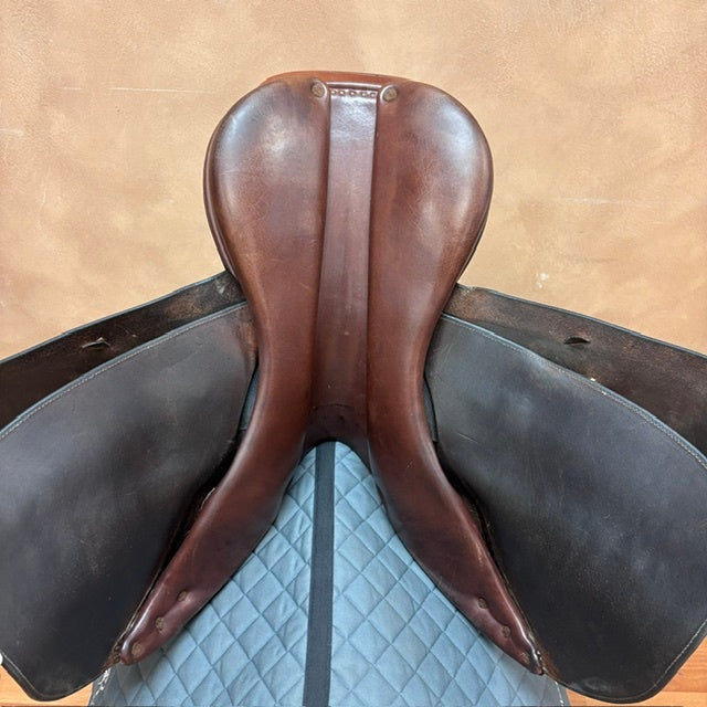 Used Beval The Natural Jump Saddle 17" Medium Tree