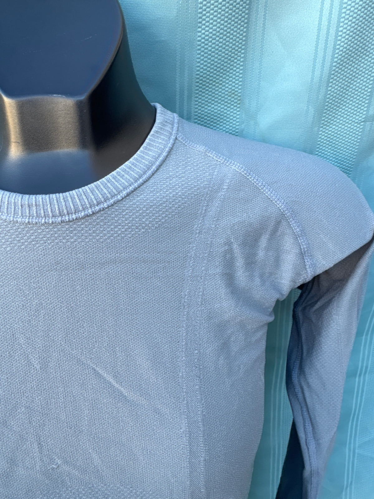 Used Tech Top Long Sleeve Small Blue