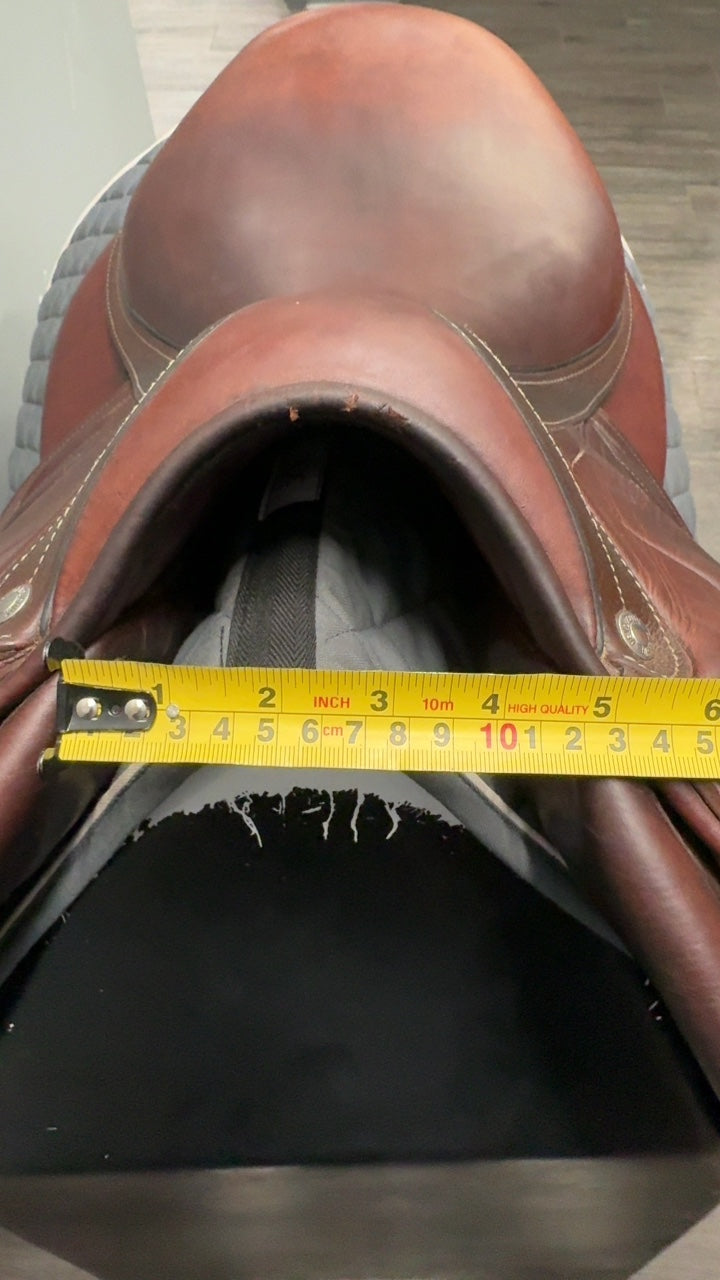 Used Devoucoux Biarritz Saddle 17.5" Medium Tree