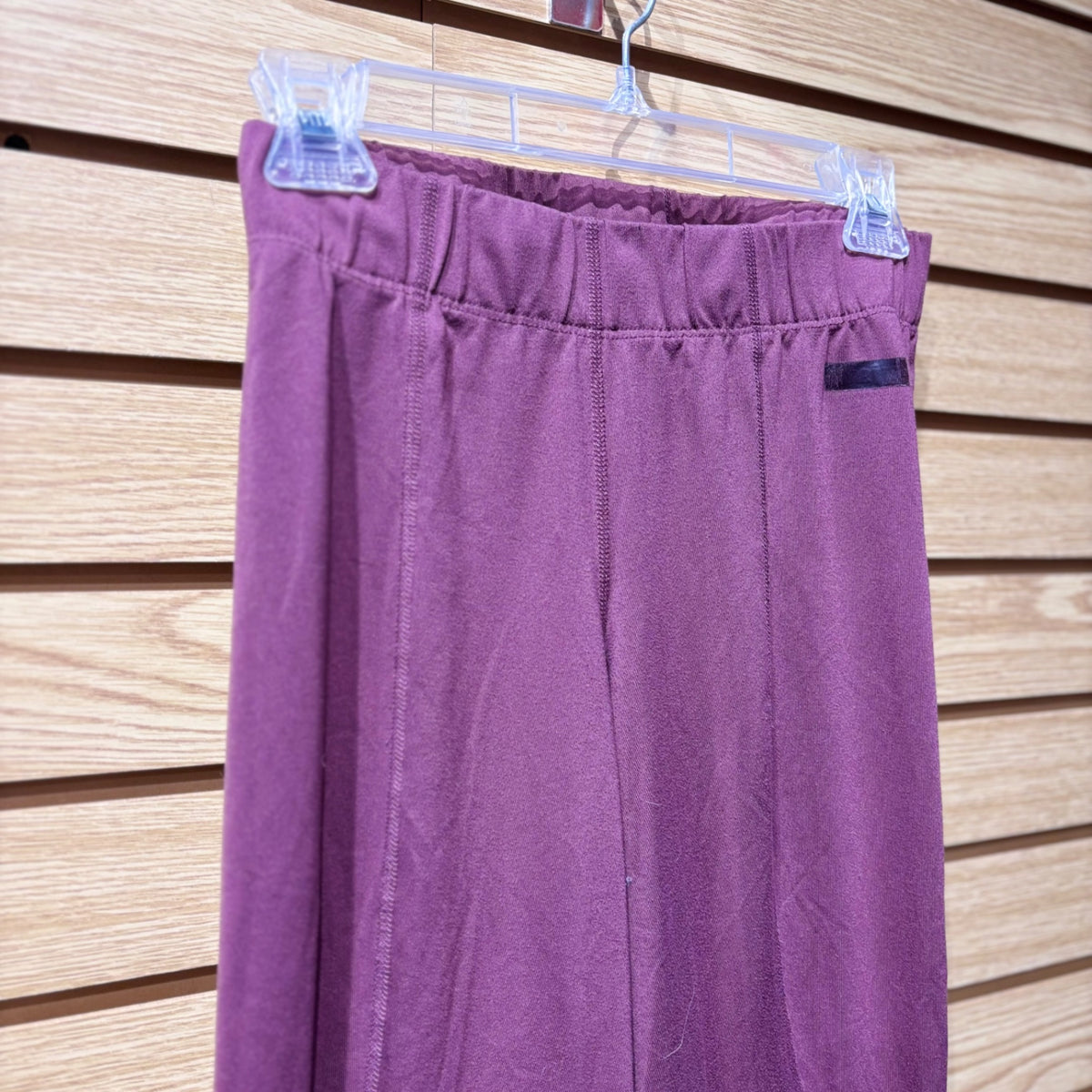 Used Large Blush Kerrits Knee Patch Riding Tights
