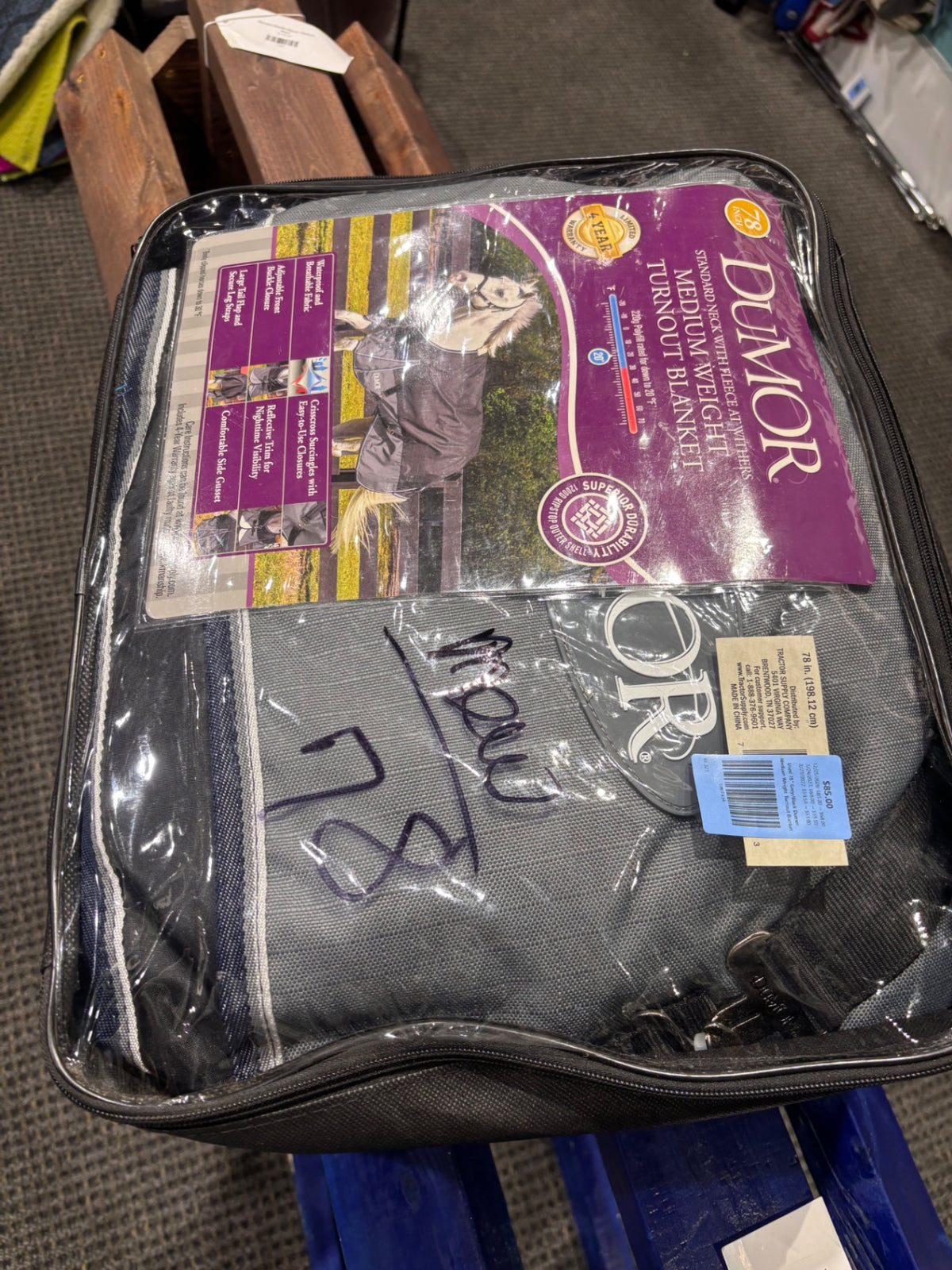 Used 78" Grey/Black Dumor Medium Weight Turnout Blanket