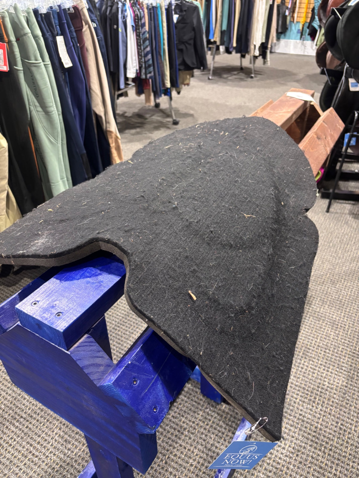Used Black Cushioned Swayback Saddle Pad