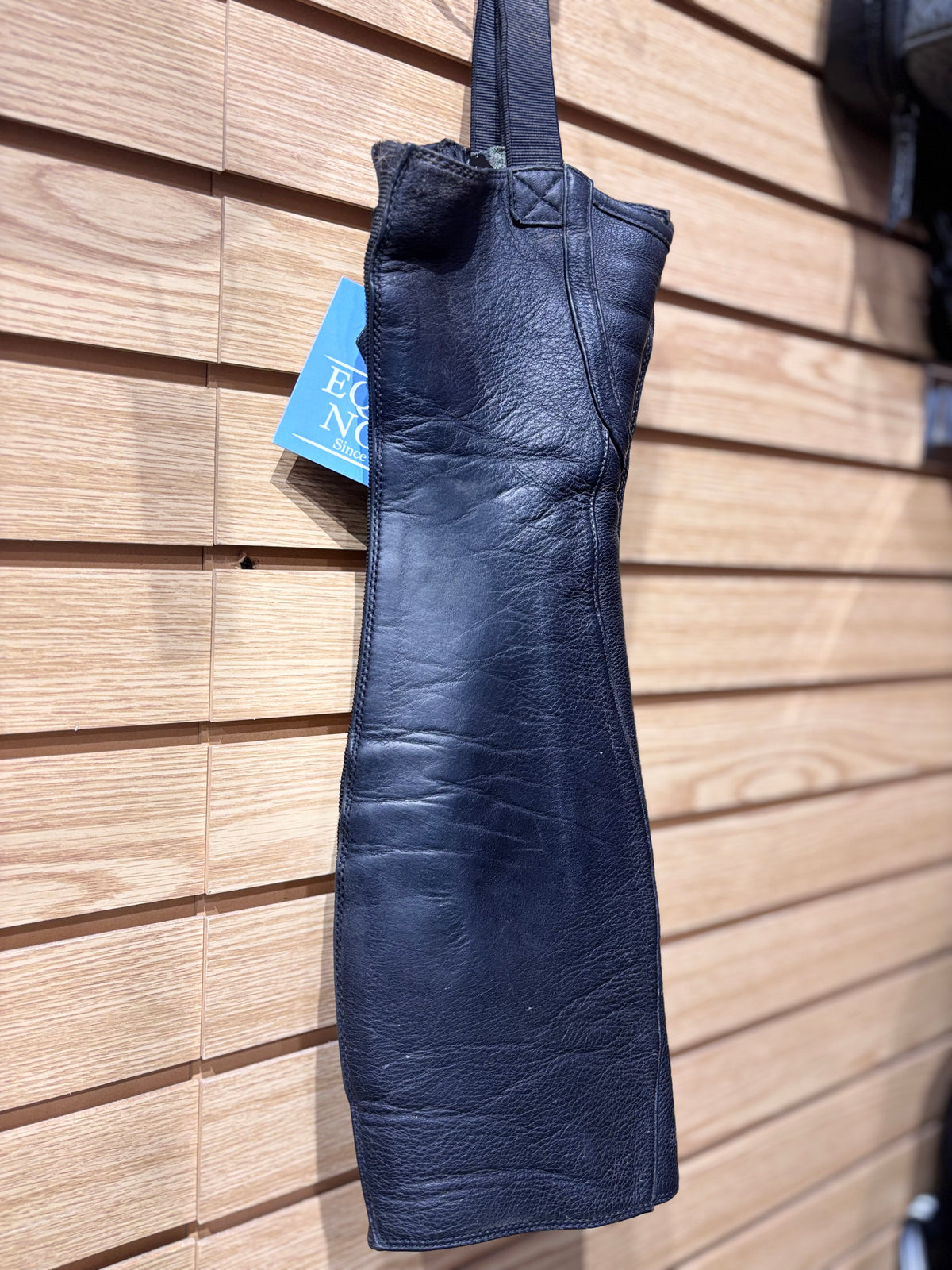 Used Ariat Breeze XST Black Half Chaps