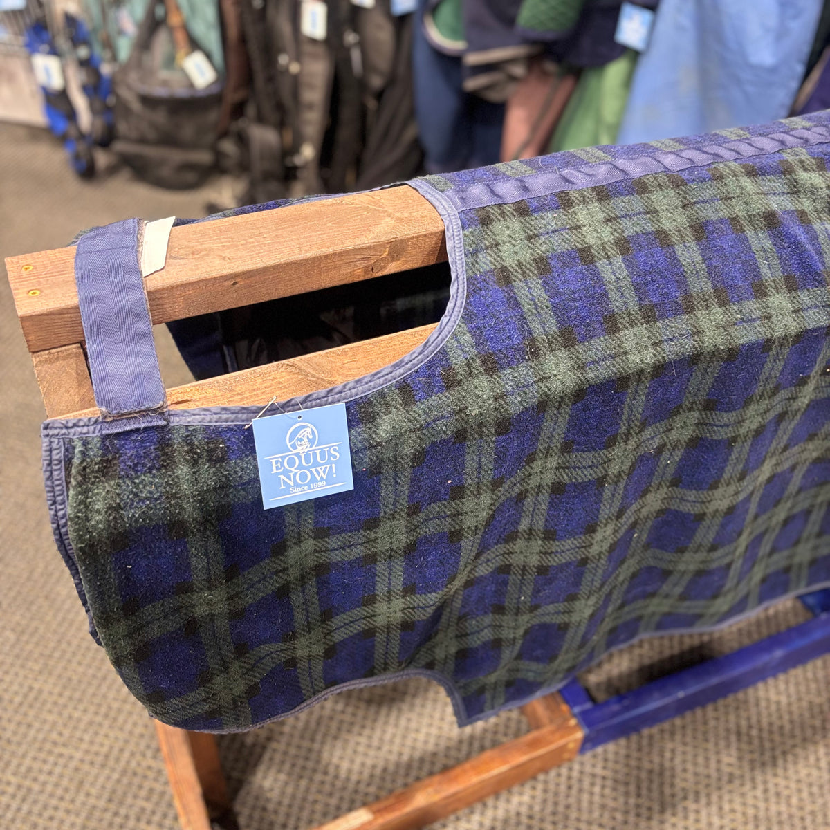 Used Navy Plaid Everest Quarter Sheet