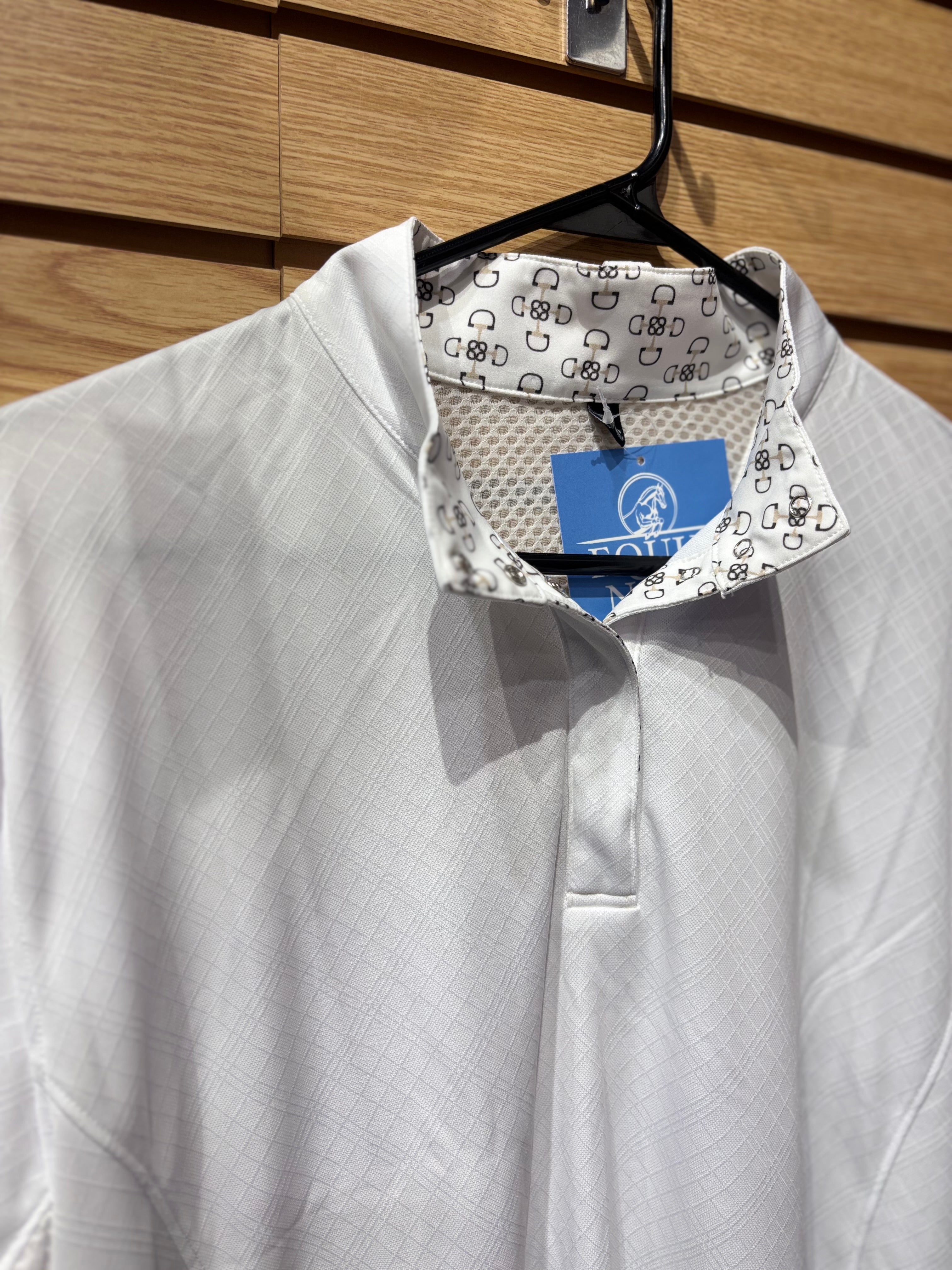 Used 1X White Kerrits Affinity Long Sleeve Show Shirt
