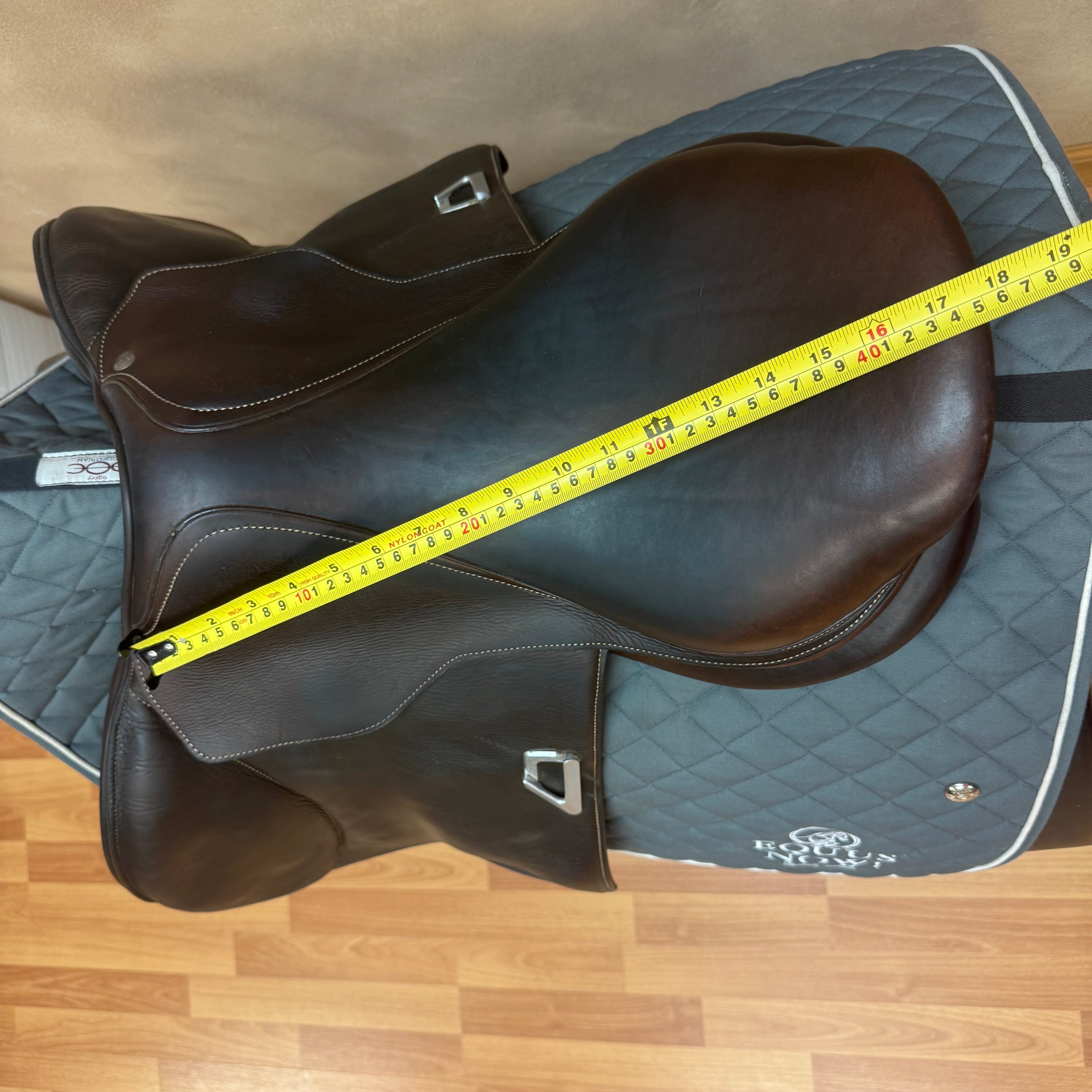 Used Voltaire Blue Infinite 3.0 Jump Saddle 17.5” Medium Wide Tree