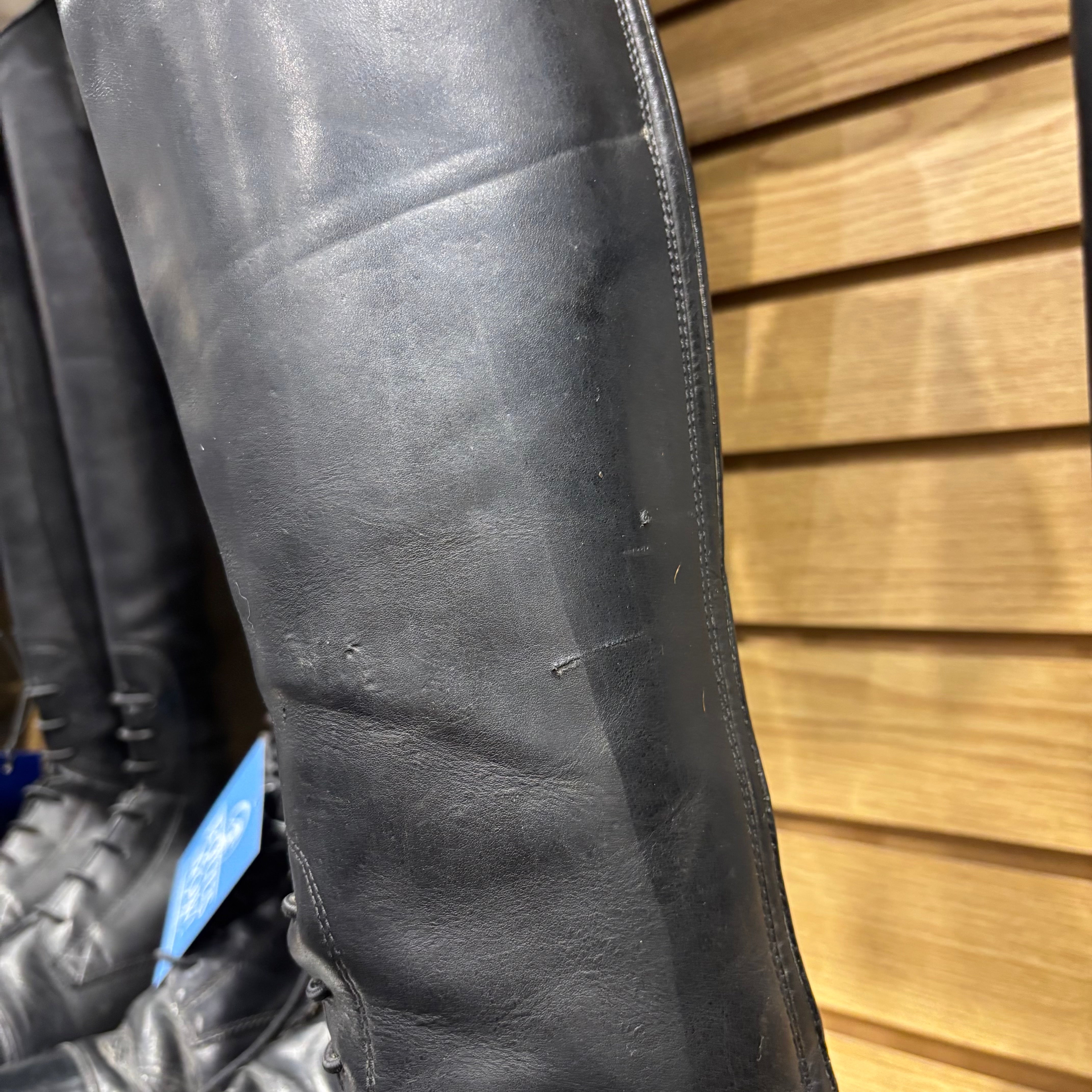 Used Ariat 7.5B Tall/Slim Black Field Boot