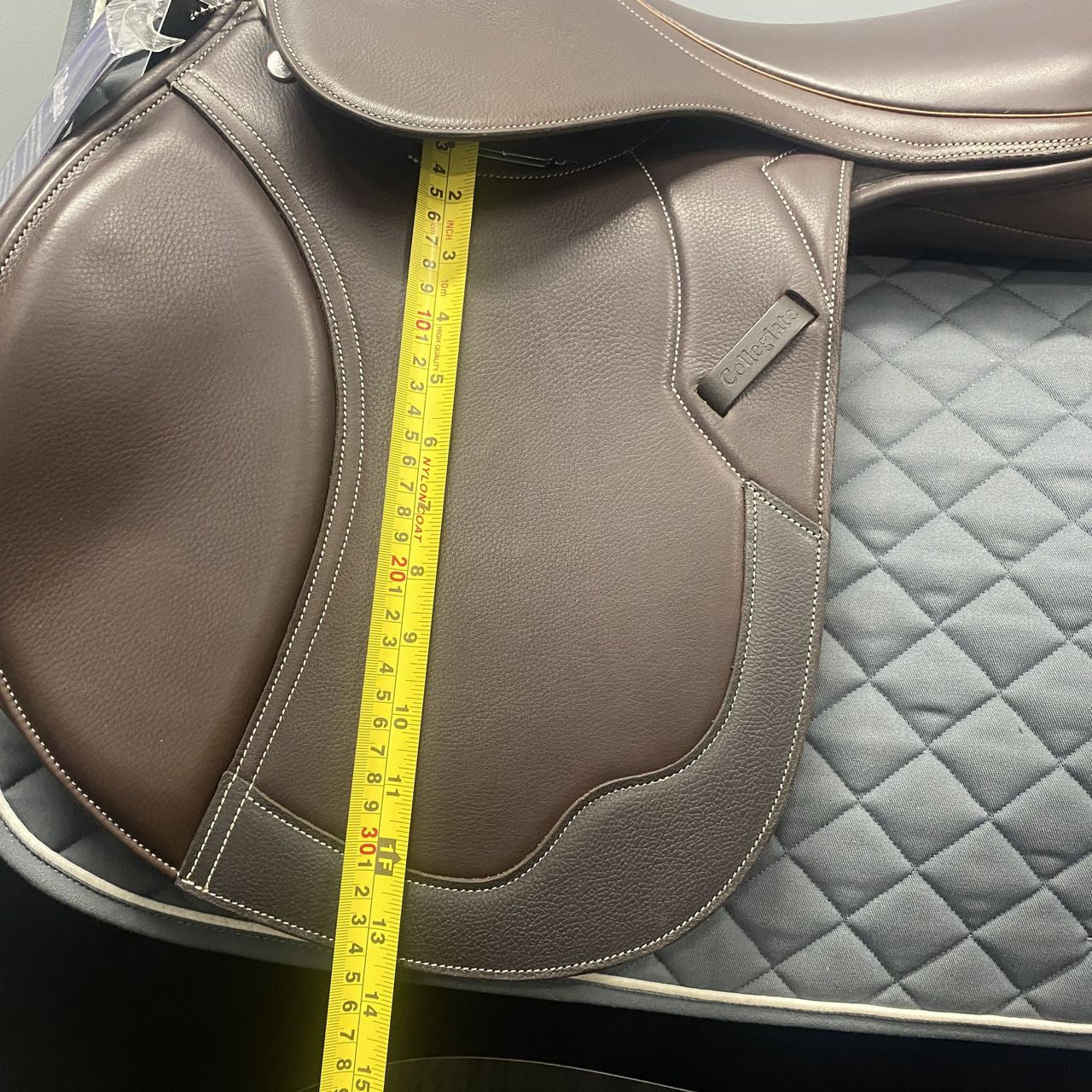 Used Collegiate Honour Jump Saddle 17" Medium Tree - sku to order - 4002942