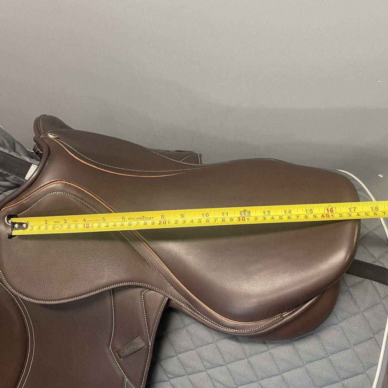 Used Collegiate Honour Jump Saddle 17" Medium Tree - sku to order - 4002942