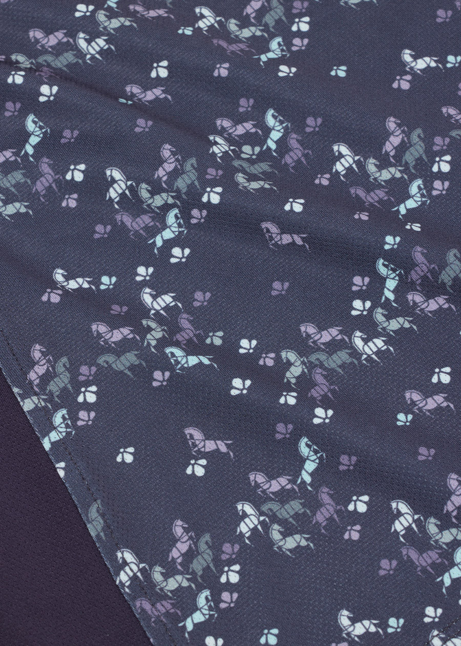 #color_Plumnoir Happy Herds