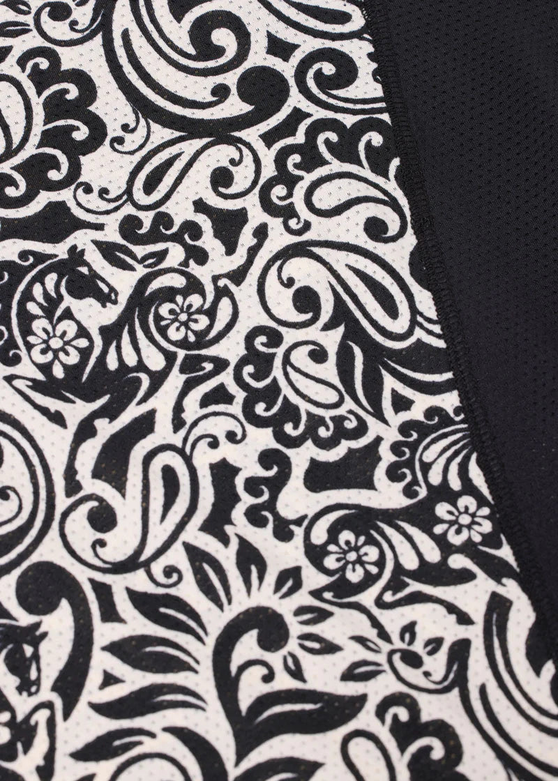 #color_Soft White Posh Paisley