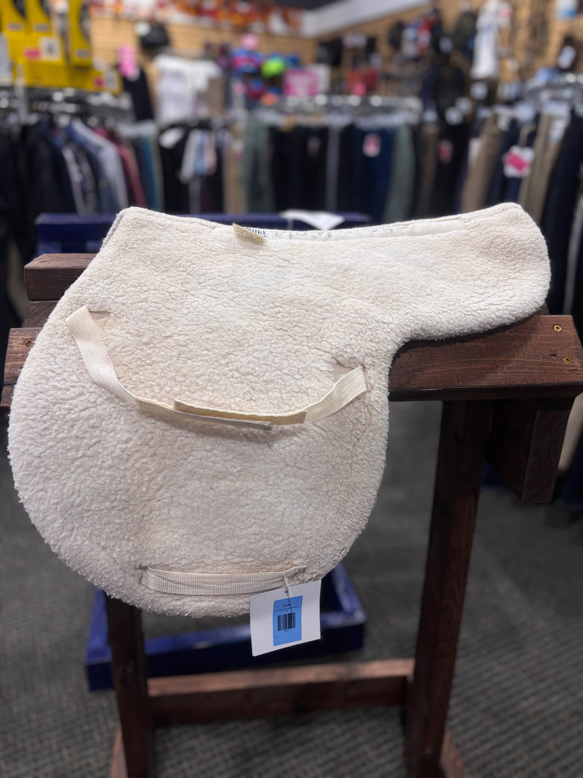 Used Pony Roma White Shaped Pad