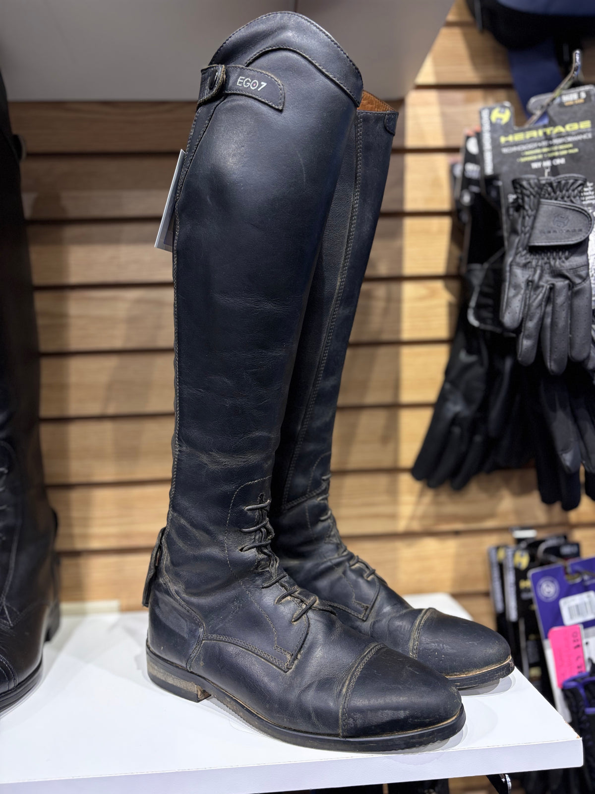 Used 39 S/+1 Black Ego7 Orion Field Boots