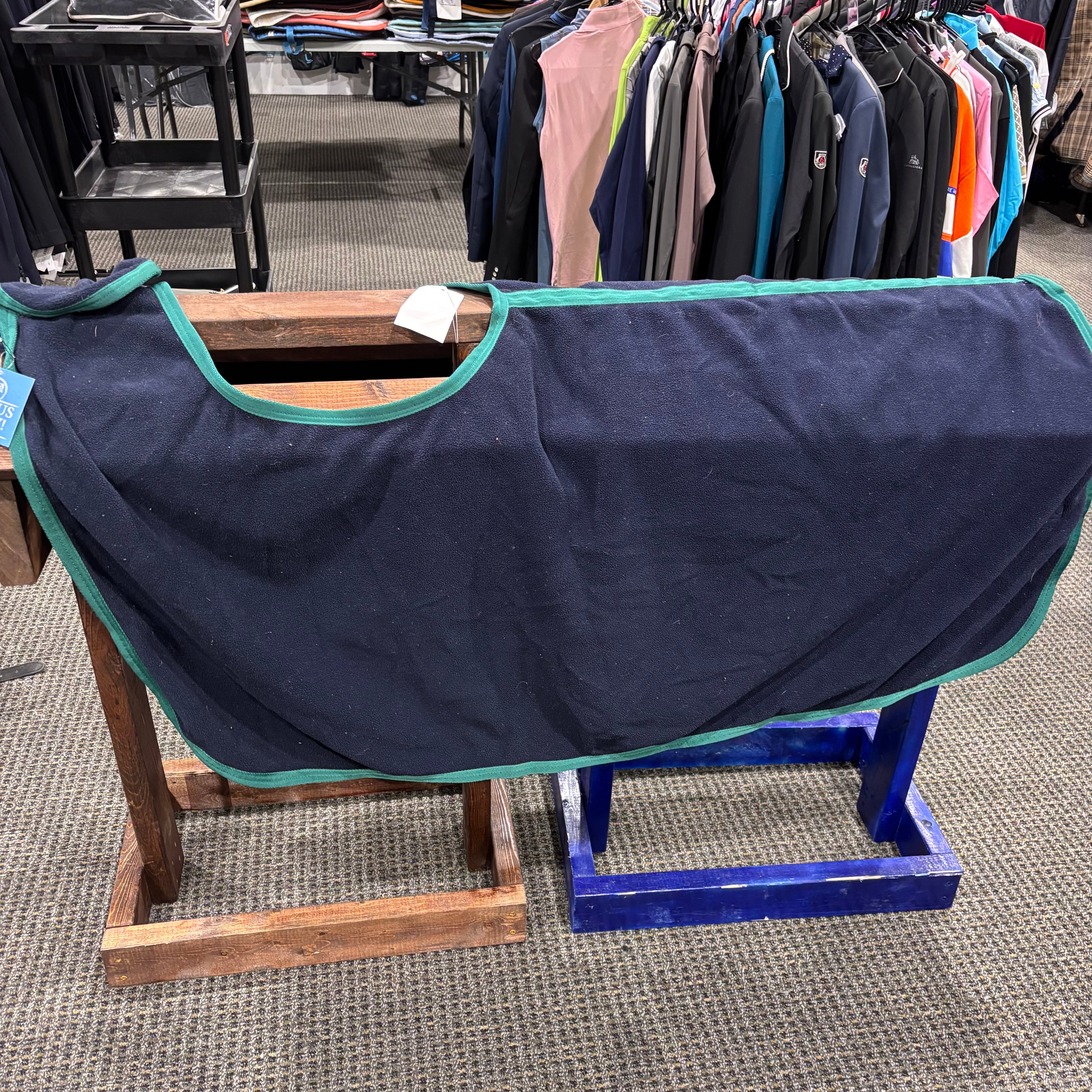Used Weatherbeeta Navy/Green One Size Quarter Sheet
