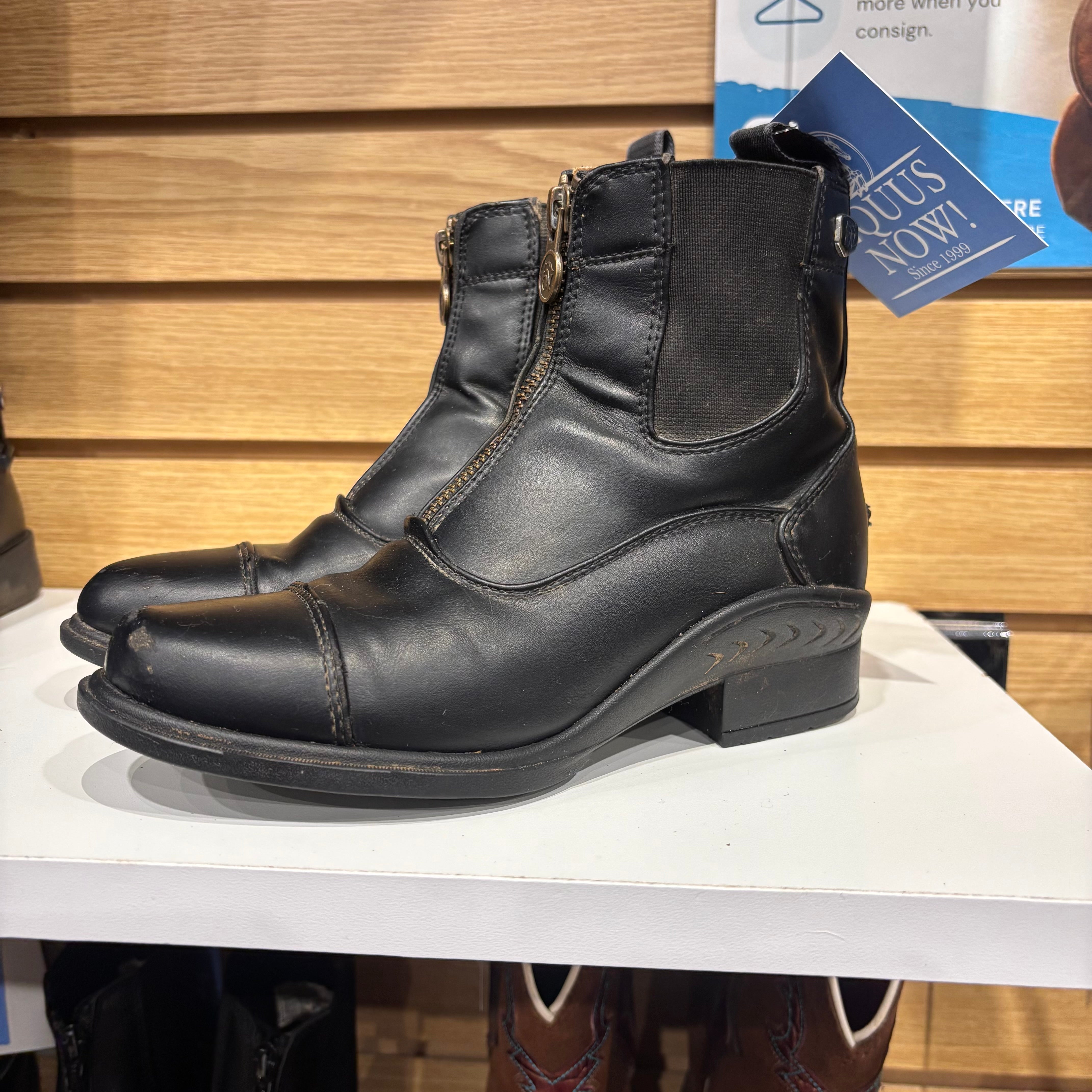 Used 2 Black Ovation Paddock Boots