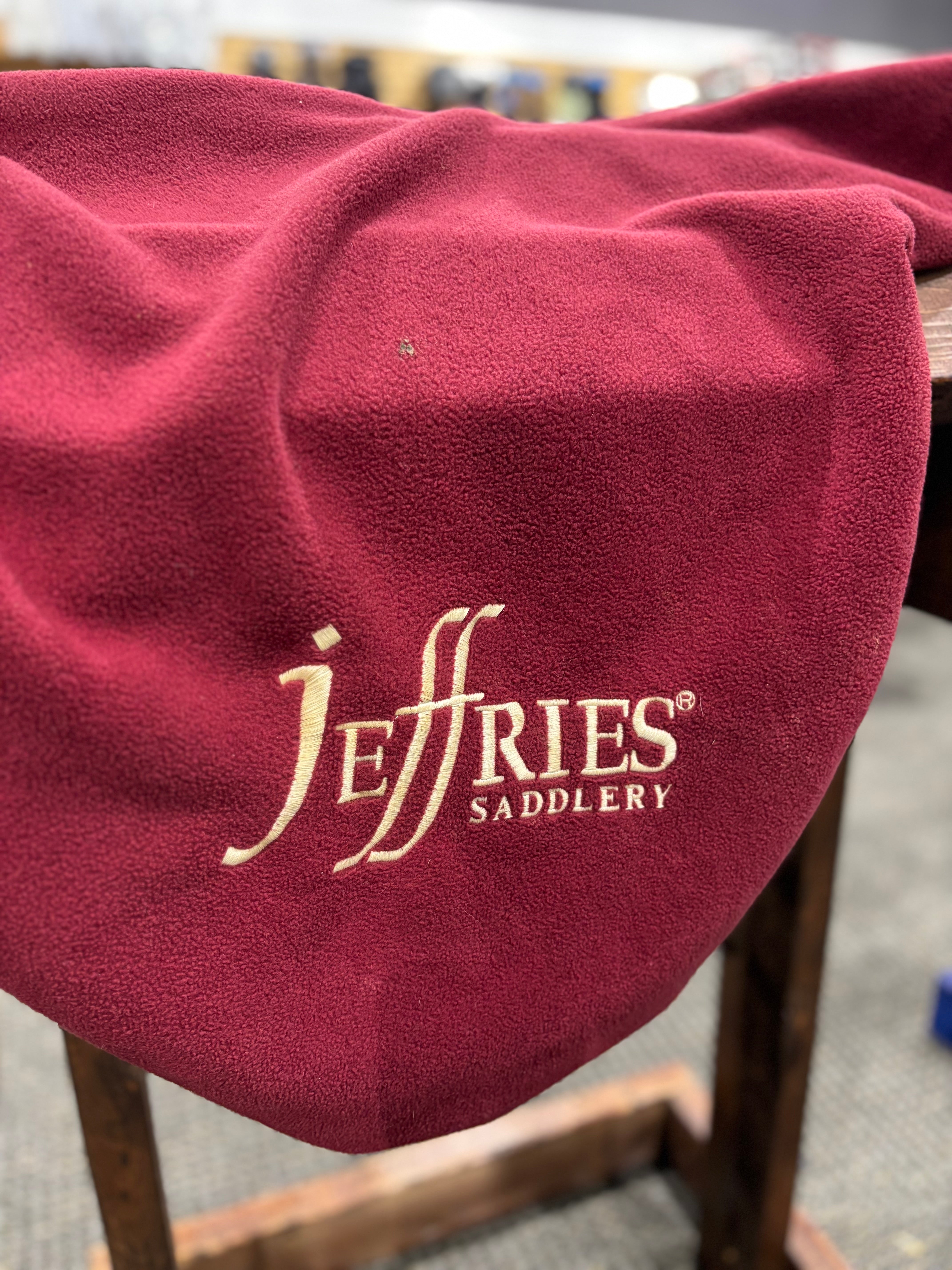 Used Medium Jeffries Maroon Fleece Saddle Cover