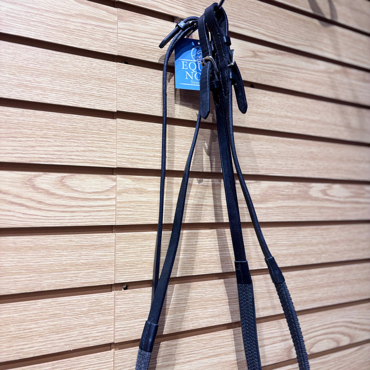 Used 58/60 Black Tory Rubber Reins