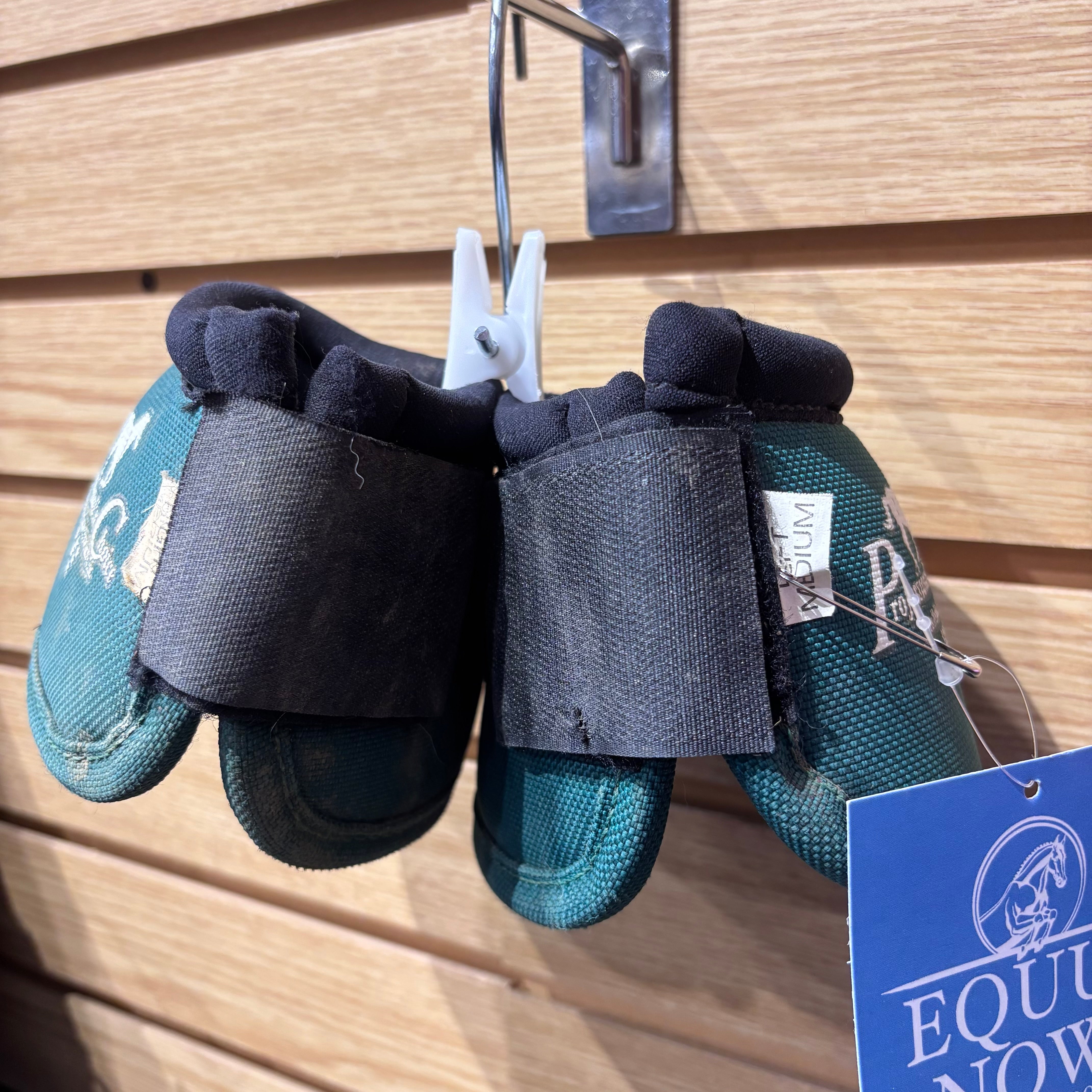 Used Medium Green Professionals Choice No Turn Bell Boots