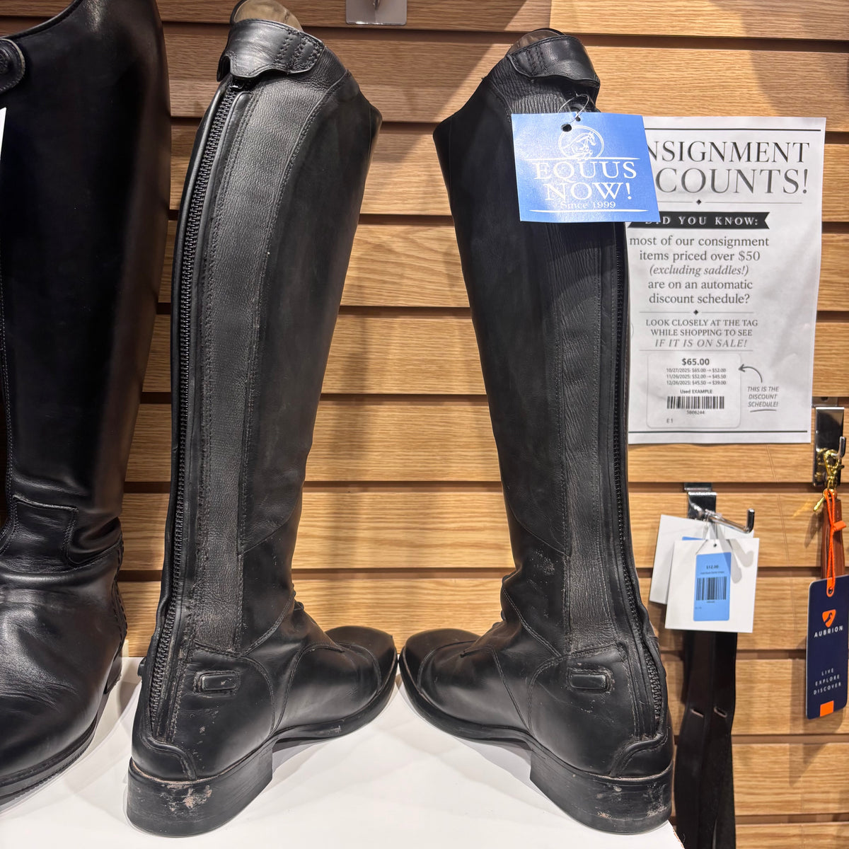 Used Ariat Monaco 6.5B Short Height Regular Calf Black
