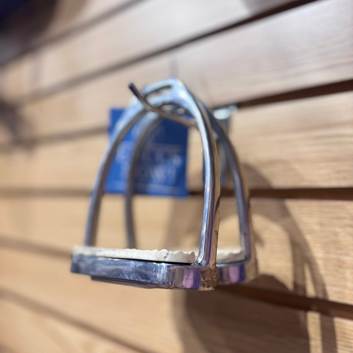 Used 4" Childrens Fillis Stirrups